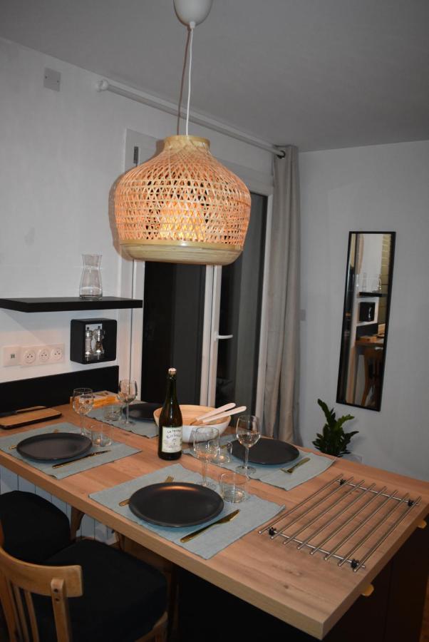Le Duclos, Appartement Rez-De-Jardin Dinan Centre Bagian luar foto